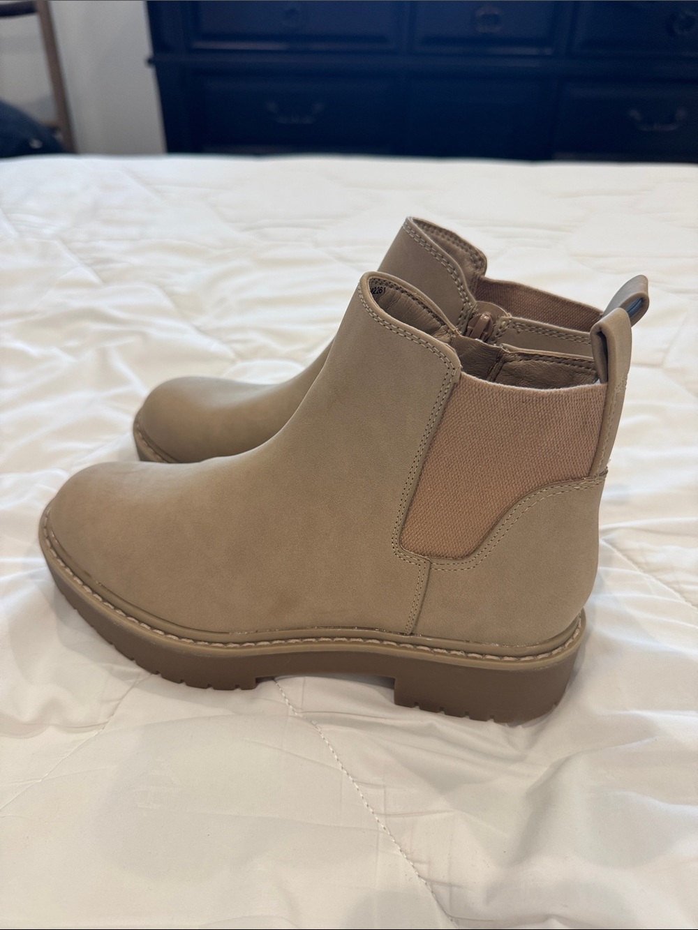 Time and Tru boots